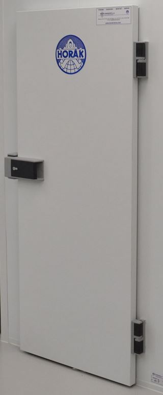 Mraziarenské dvere s PUR zárubňou (1200x2000 mm) MO-otočné